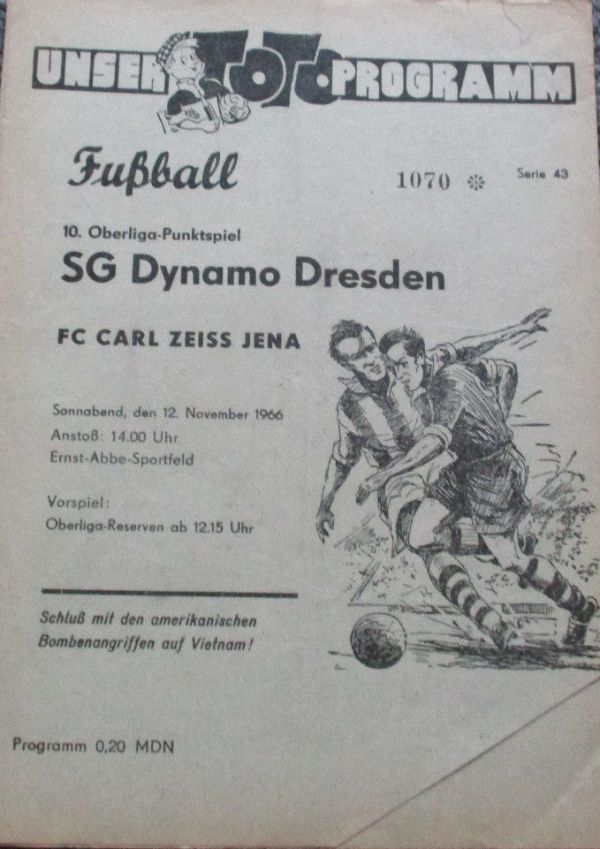 Cahier de programme Dynamo Dresde FC Carl Zeiss Iéna RDA